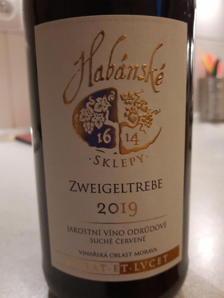 Fotografie - Zweigeltrebe červené víno 2019