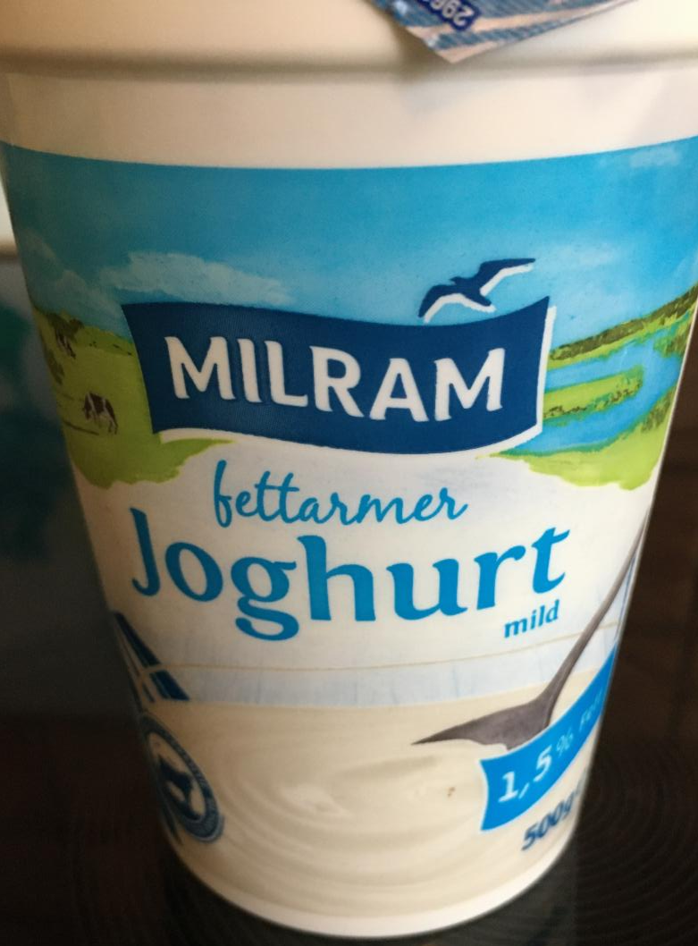 Fotografie - Fettarmer joghurt mild 1,5% fett Milram