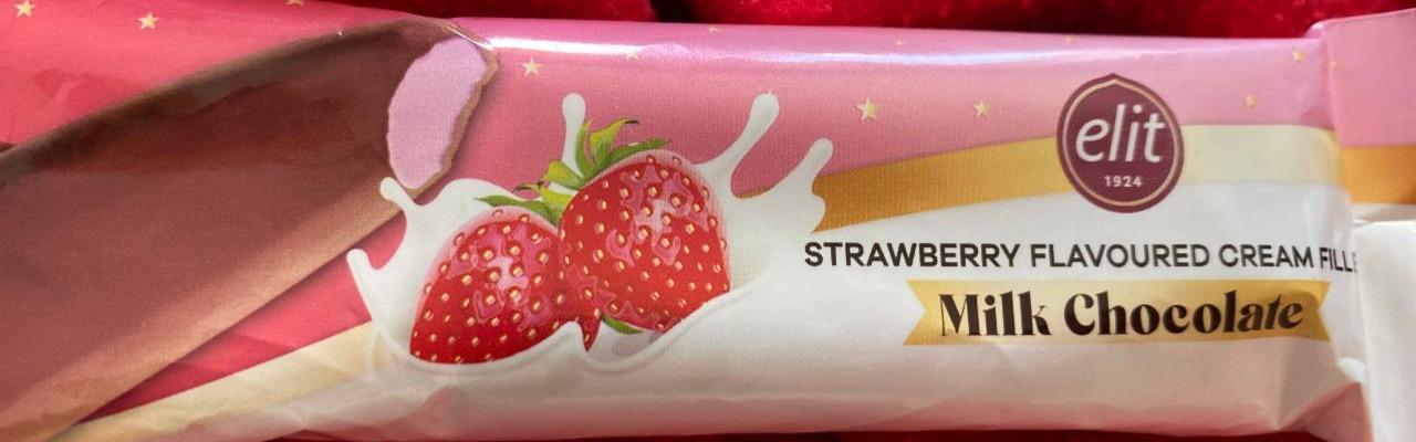 Fotografie - Strawberry flavoured cream filled Milk chocolate Elit