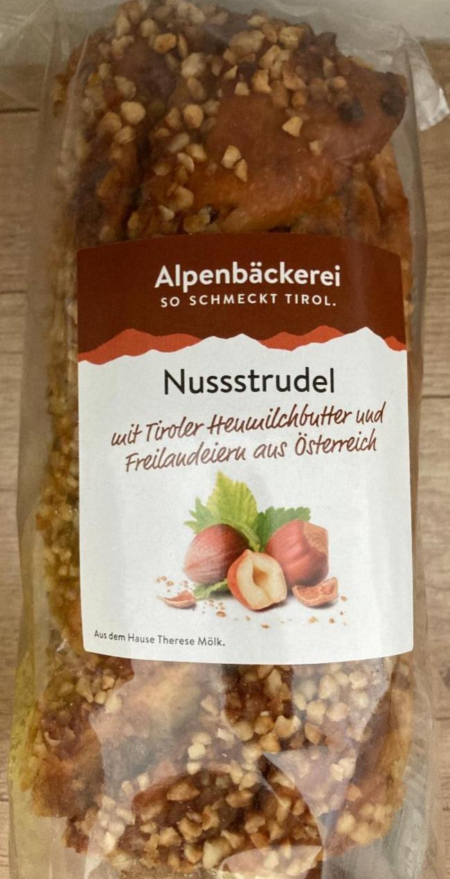 Fotografie - Nussstrudel Alpenbäckerei