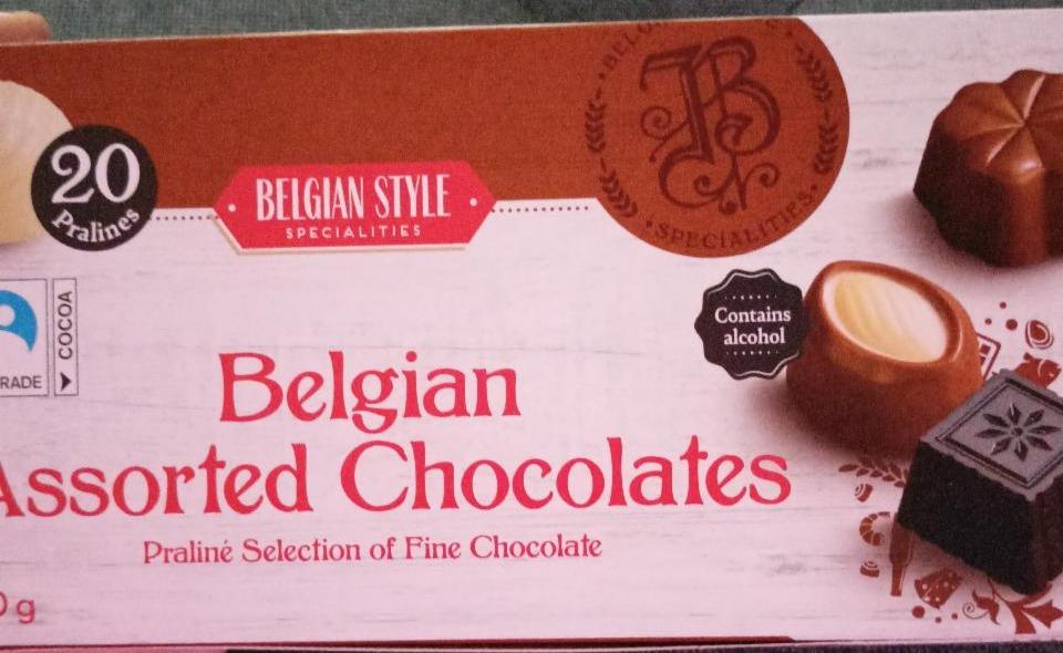 Fotografie - Belgian Assorted Chocolates Belgian Style