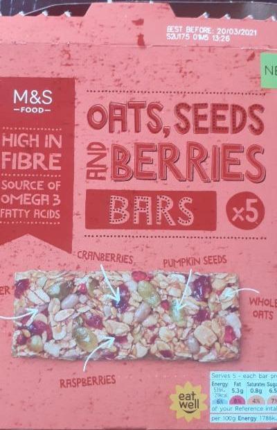 Fotografie - Oat, Seeds and Berries Bars M&S Food