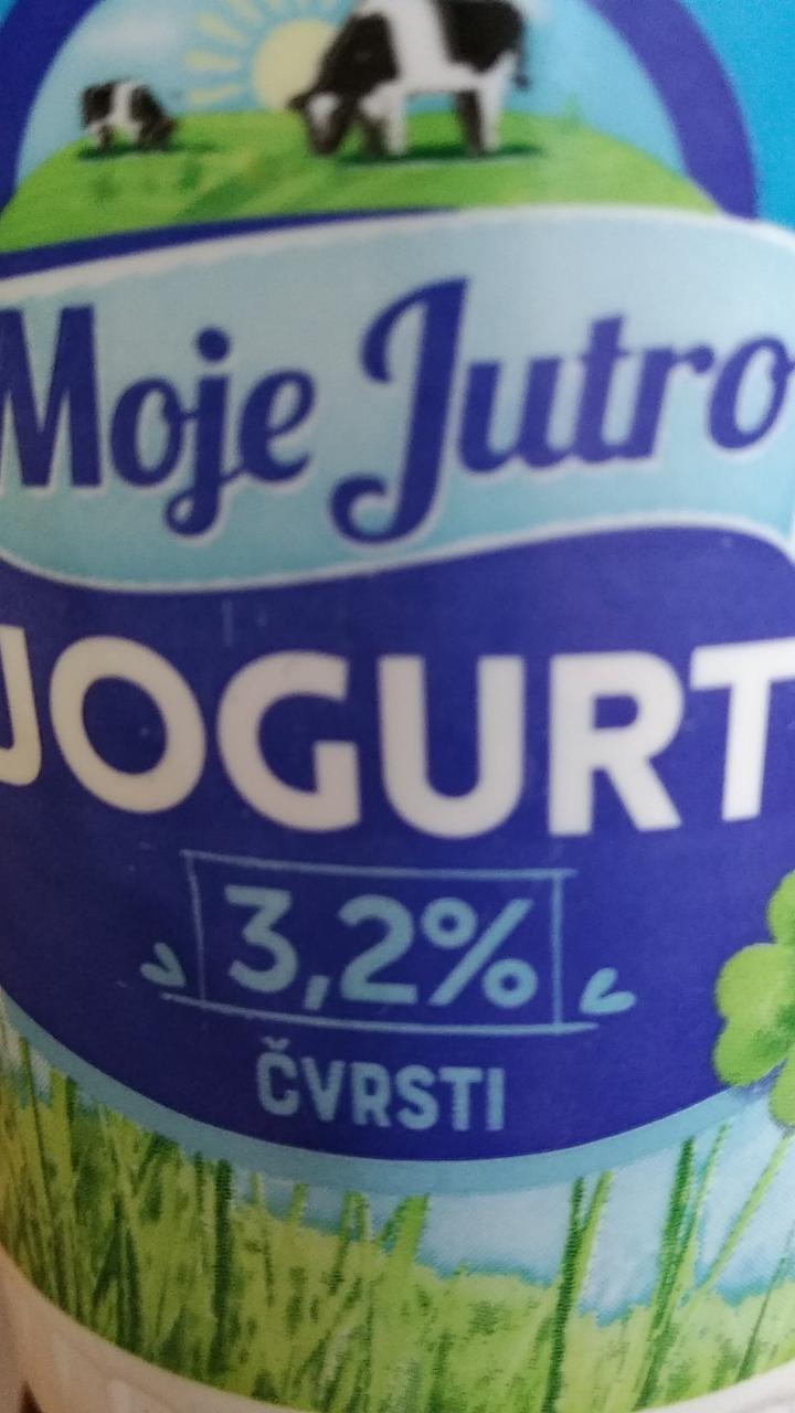 Fotografie - Čvrsti jogurt 3,2% Moje Jutro
