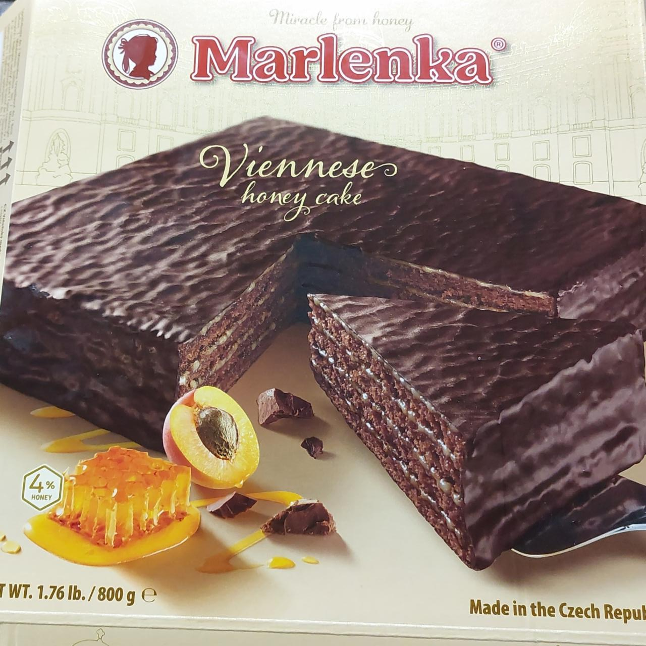 Fotografie - Viennese honey cake Marlenka