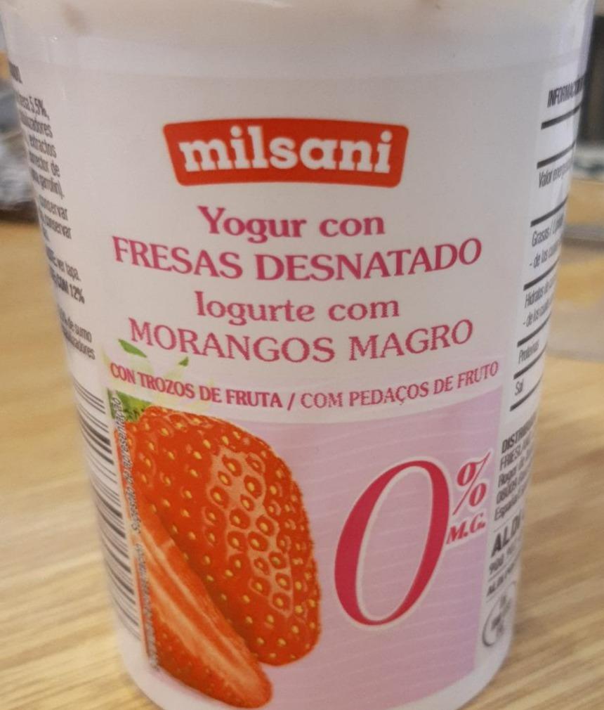 Fotografie - Yogur con fresas desnatado 0% Milsani