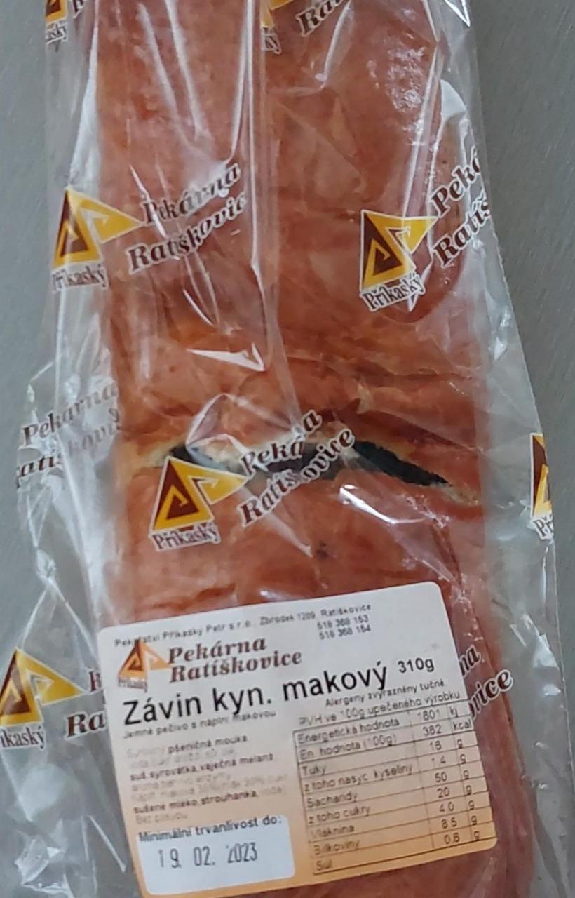 Fotografie - Závin kynutý makový pekárna Ratíškovice