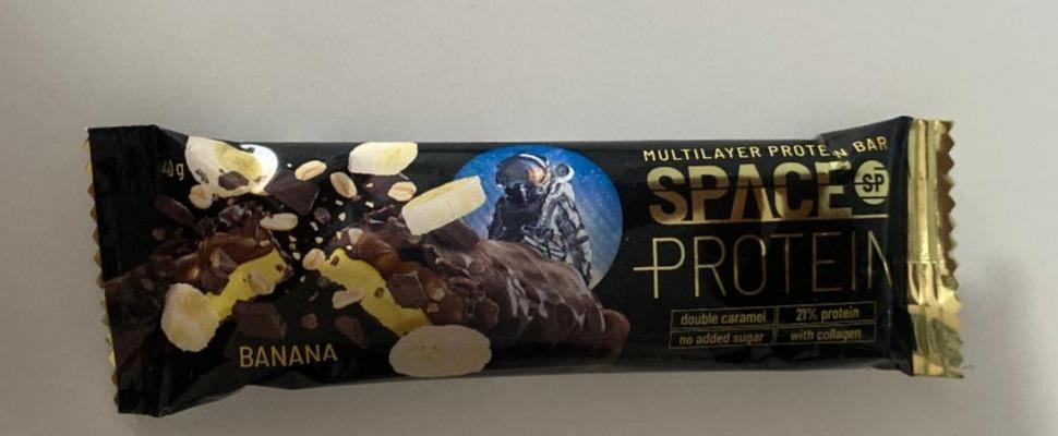 Fotografie - Multilayer Protein Bar Banana Space Protein