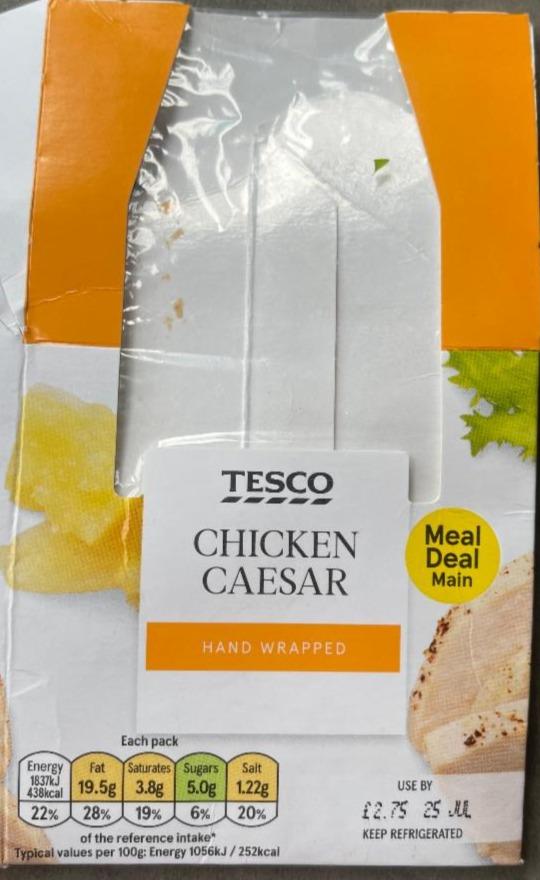 Fotografie - Chicken Caesar Hand Wrapped Tesco