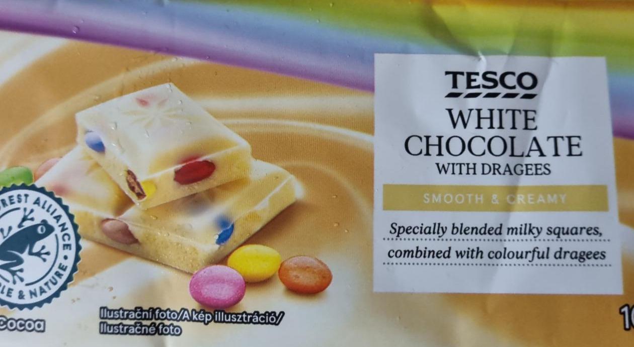 Fotografie - White chocolate with dragees Tesco