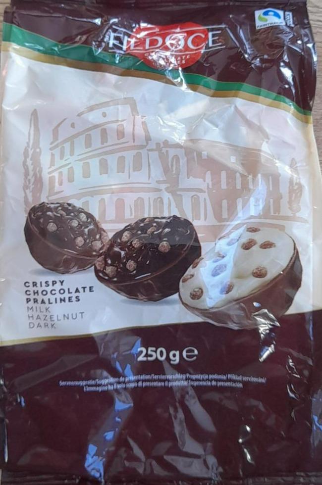 Fotografie - Crispy chocolate pralines milk hazelnut dark Fiedoce