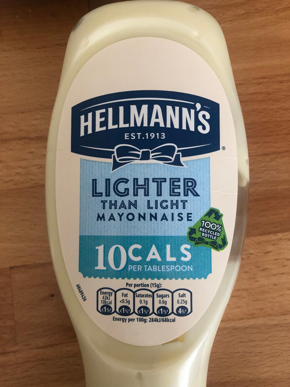 Fotografie - Lighter than light mayonnaise 10 cals Hellmann's