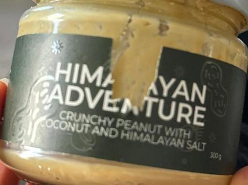 Fotografie - Crunchy peanut with coconut and himalayan salt Himalayan Adventure