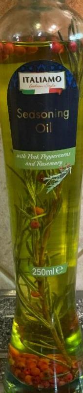 Fotografie - Seasoning Oil with Pink Peppercorns and Rosemary Italiamo