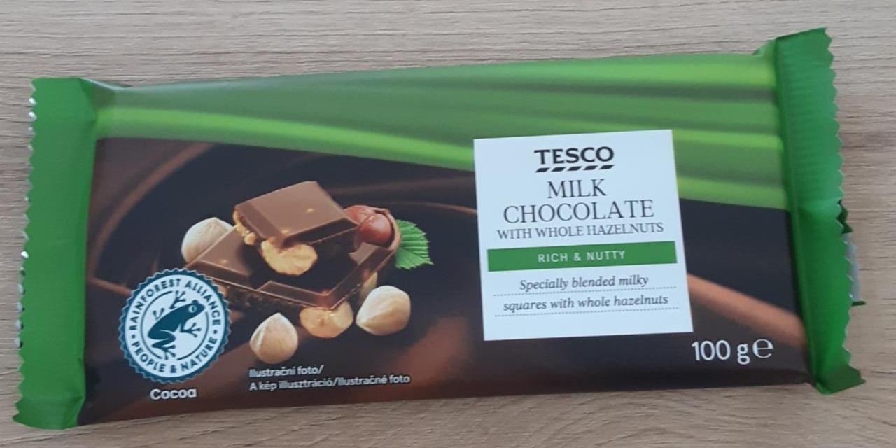 Fotografie - Milk Chocolate with Whole Hazelnuts Tesco
