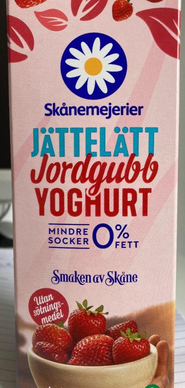 Fotografie - Jättelätt Jordgubb Yoghurt 0% fett Skånemejeriers