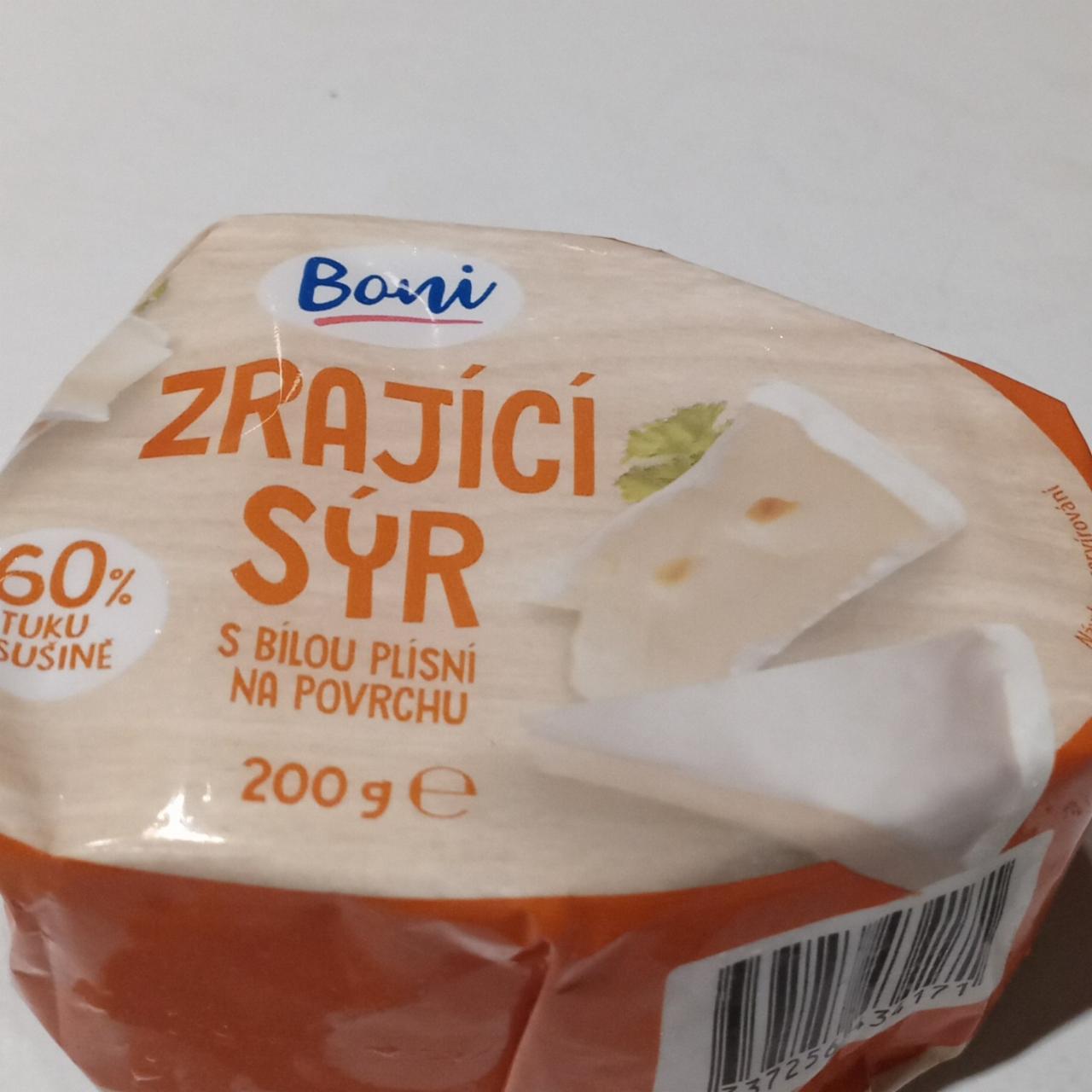 Fotografie - Zrající sýr s bílou plísní Boni