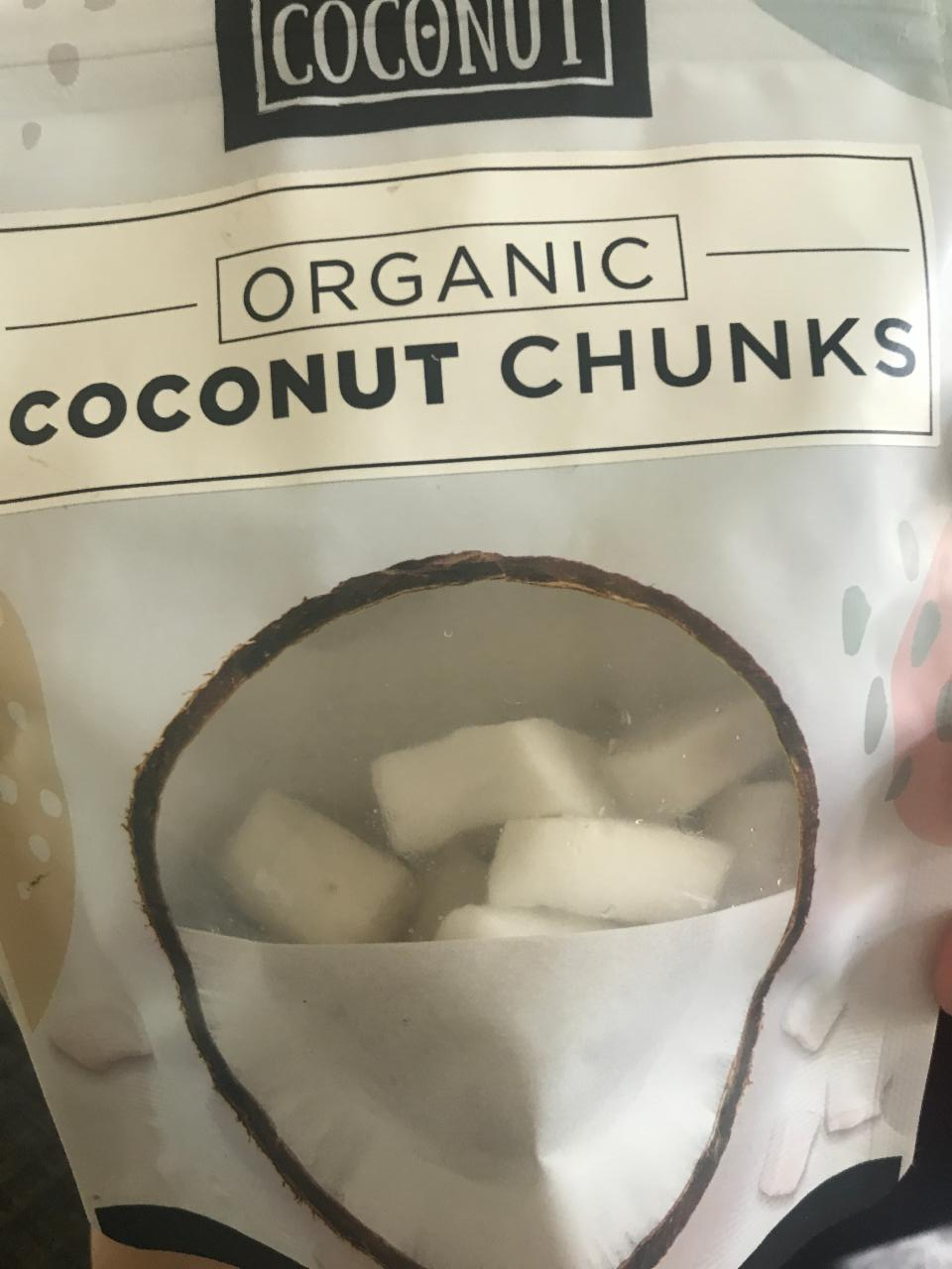 Fotografie - Organic Coconut Chunks Genuine Coconut