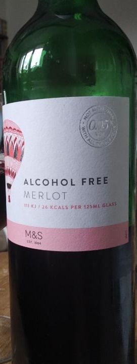 Fotografie - alcohol-free Merlot M&S