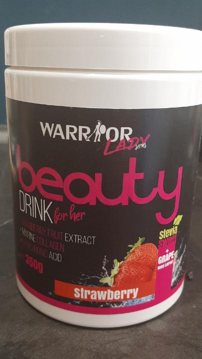 Fotografie - Beauty Drink for her strawberry Warrior Lady series