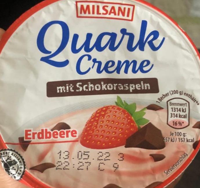 Fotografie - Quark Creme mit Schokoraspeln Erdbeere Milsani