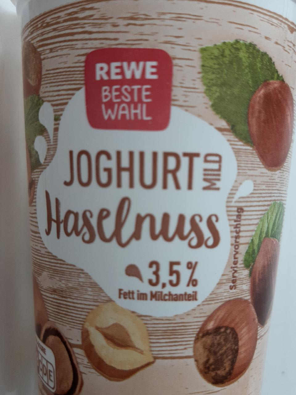 Fotografie - Joghurt mild Haselnuss 3,5% REWE Beste Wahl
