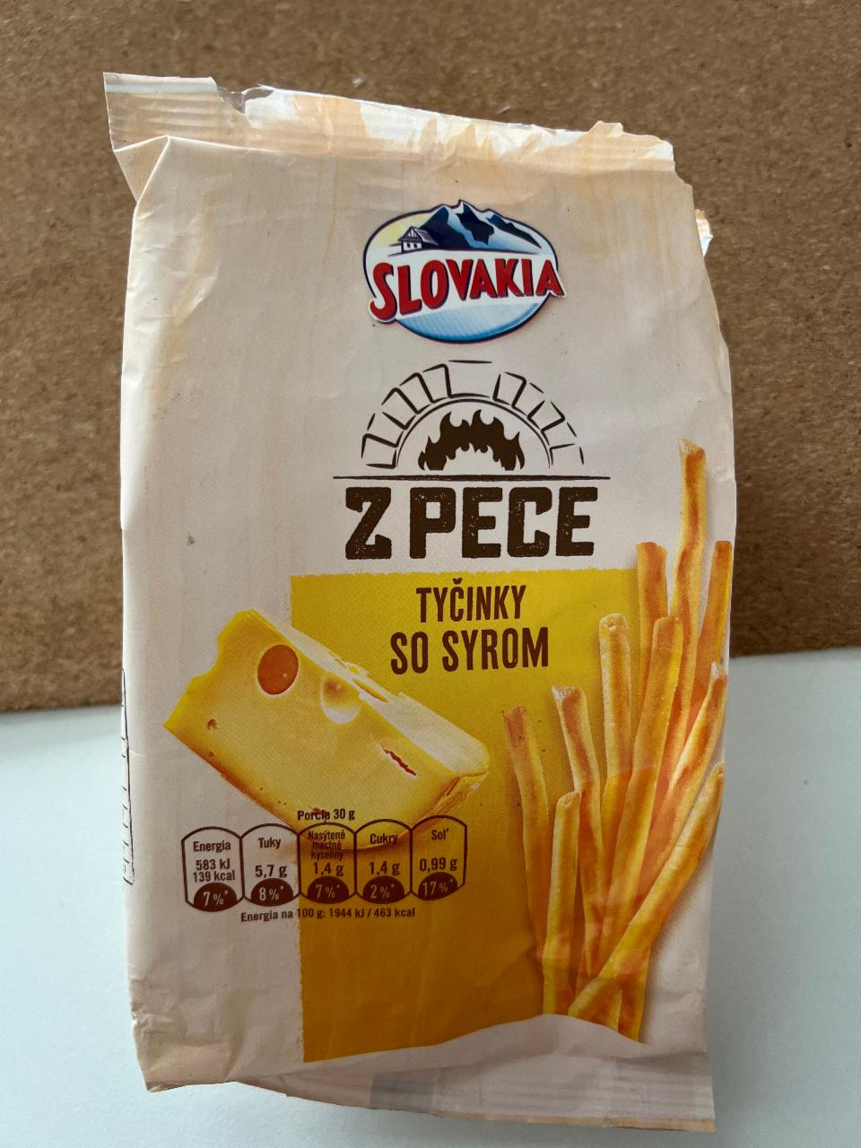 Fotografie - Tyčinky z Pece so syrom Slovakia