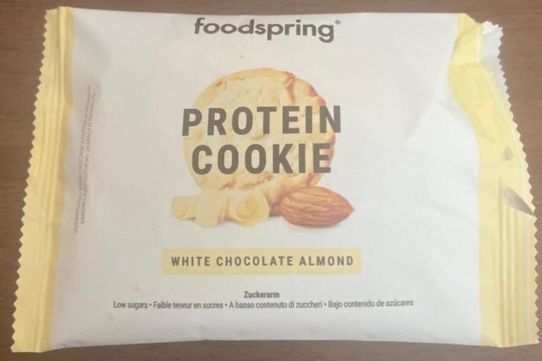 Fotografie - Protein Cookie White Chocolate Almond Foodspring