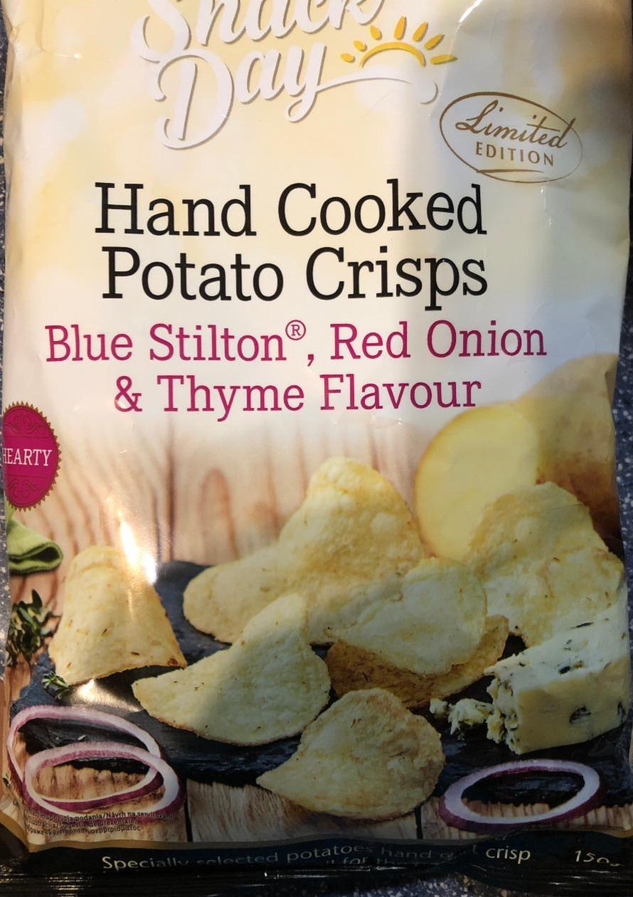Fotografie - Hand Cooked Potato Crisps, Stilton, Red Onion and Thyme Flavour Snack Day