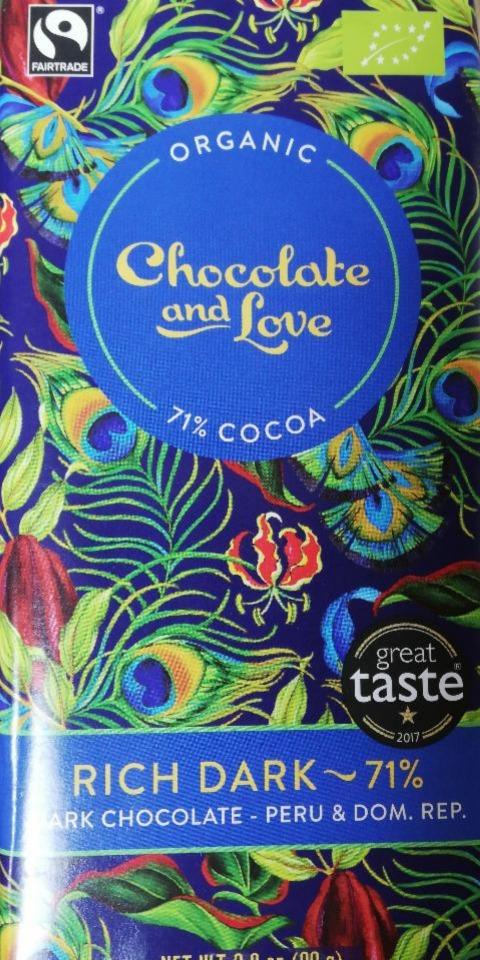 Fotografie - Chocolate and love 71% cocoa dark chocolate 
