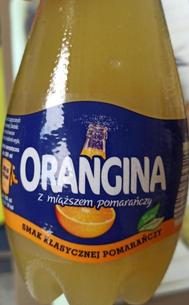 Fotografie - Orangina smak klasycznej pomarańczy