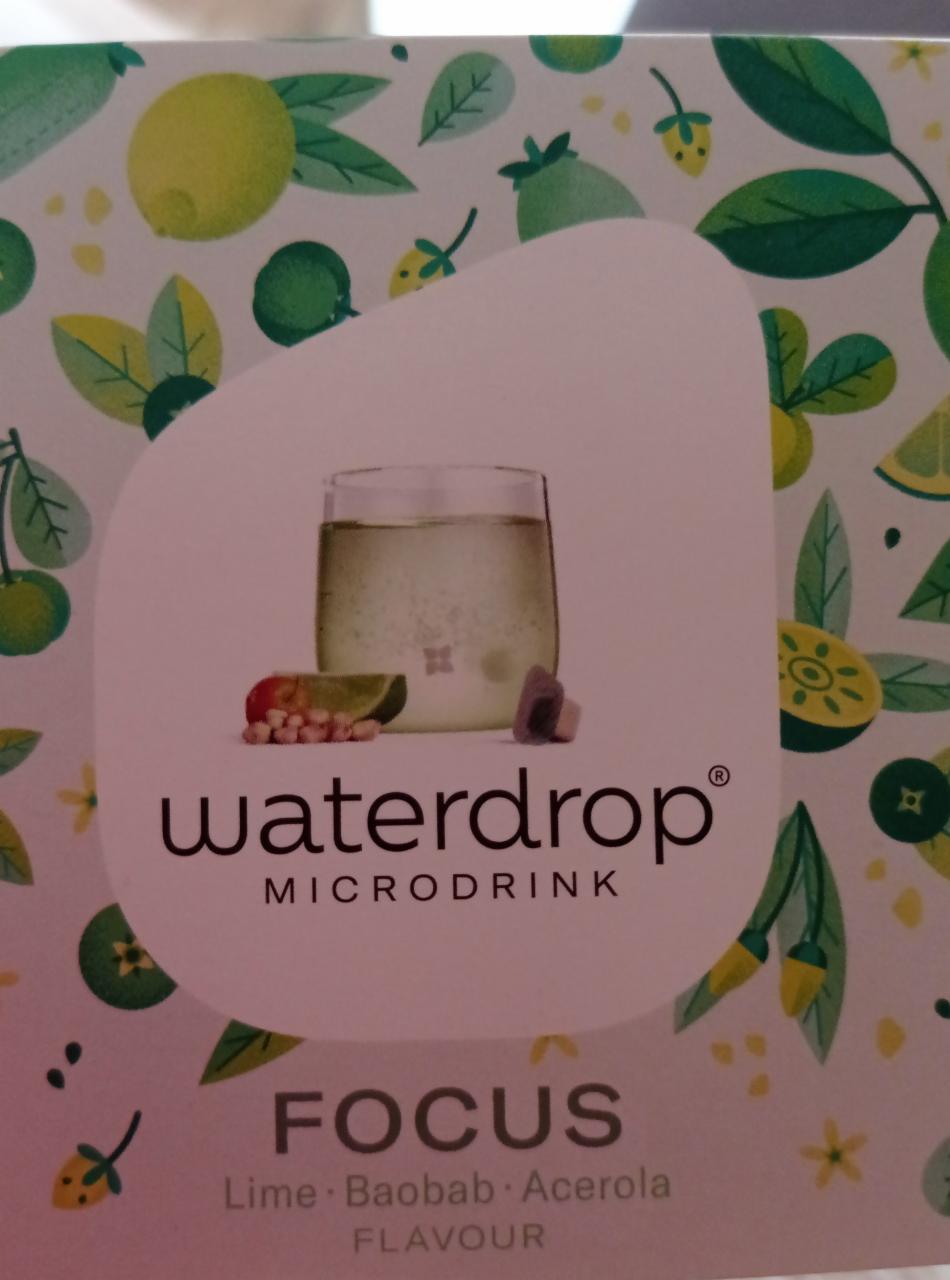 Fotografie - Waterdrop microdrink FOCUS
