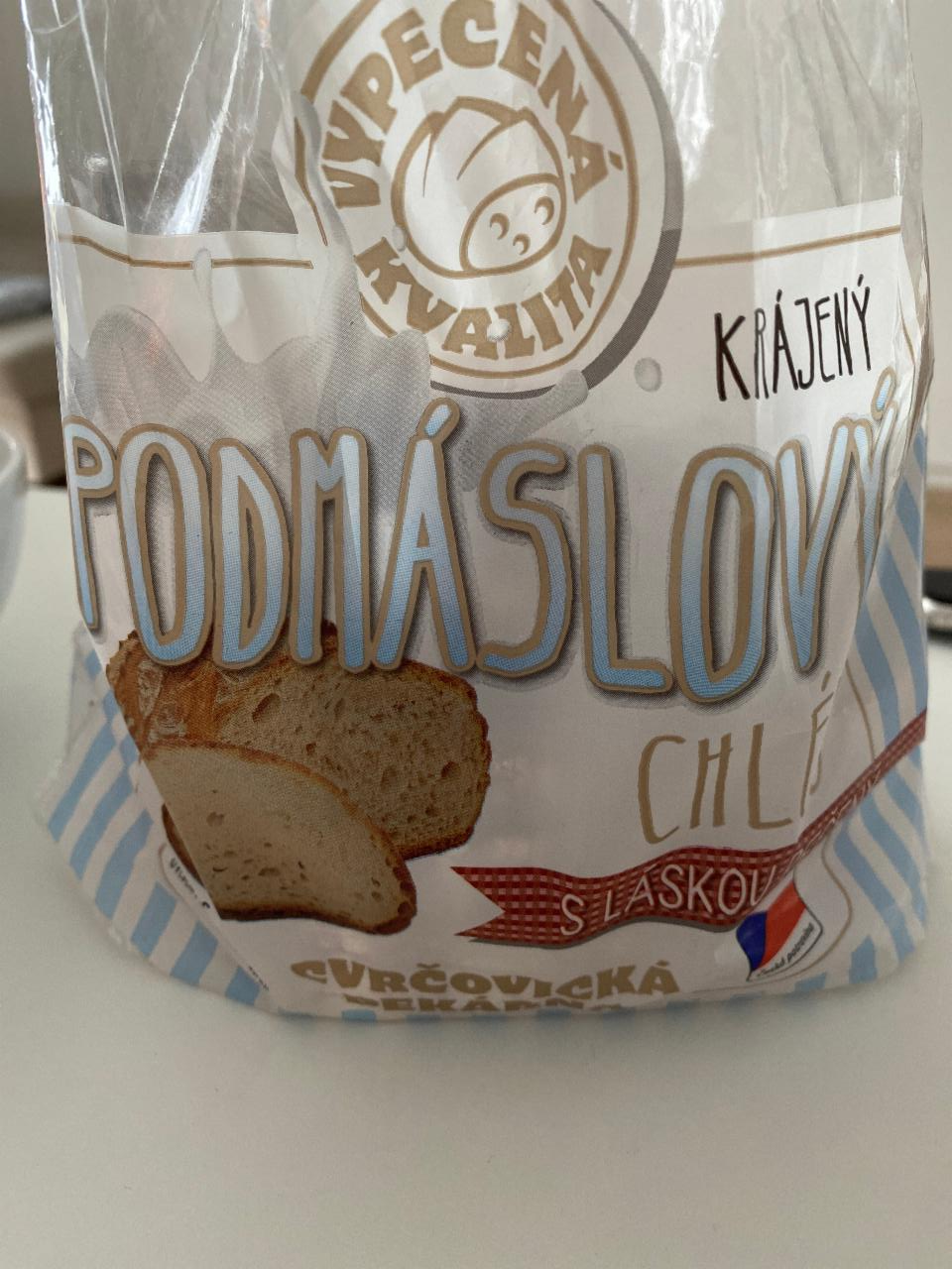 Fotografie - Podmáslový chléb Cvrčovická pekárna