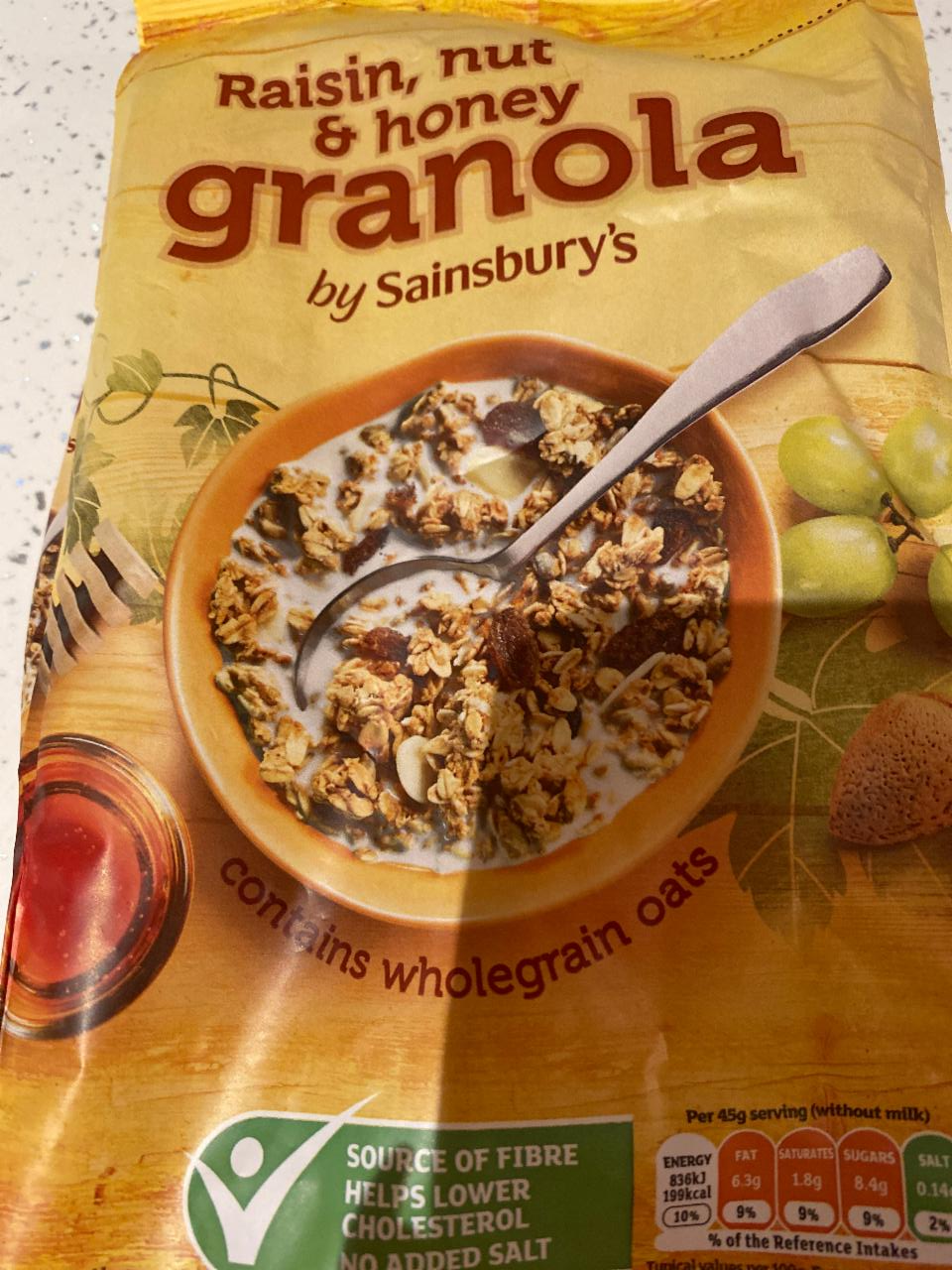 Fotografie - Raisin, Nut & Honey Granola Sainsbury's