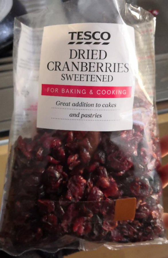 Fotografie - Dried Cranberries sweetened Tesco