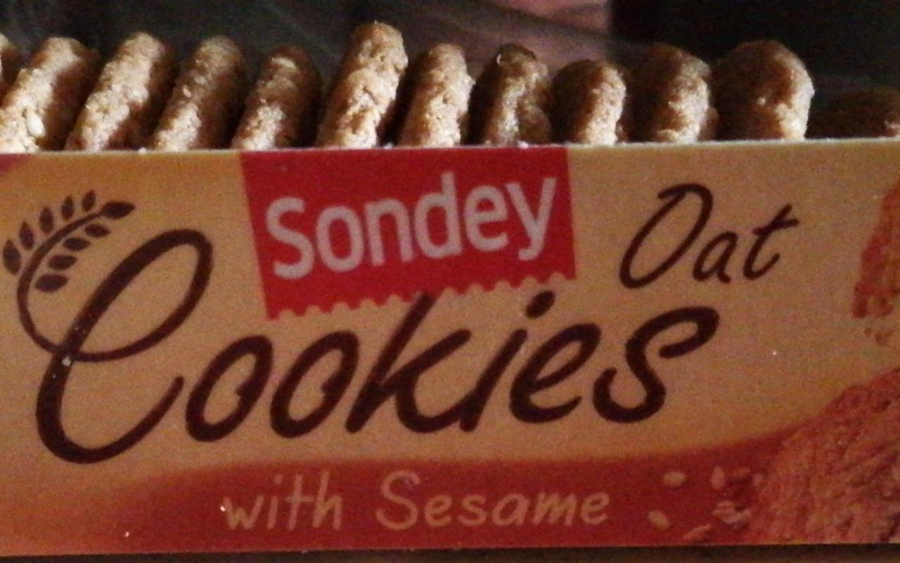 Fotografie - Oat cookies with sesame Sondey