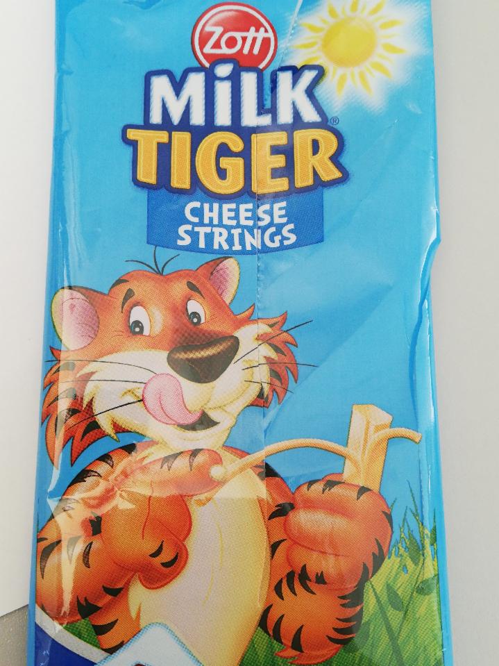 Fotografie - Milk Tiger Cheese String