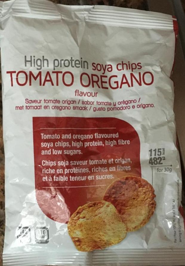 Fotografie - High protein soya chips tomato oregano