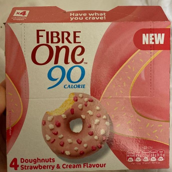Fotografie - Fibre One 90 calorie Doughnuts Strawberry & Cream Fibre One