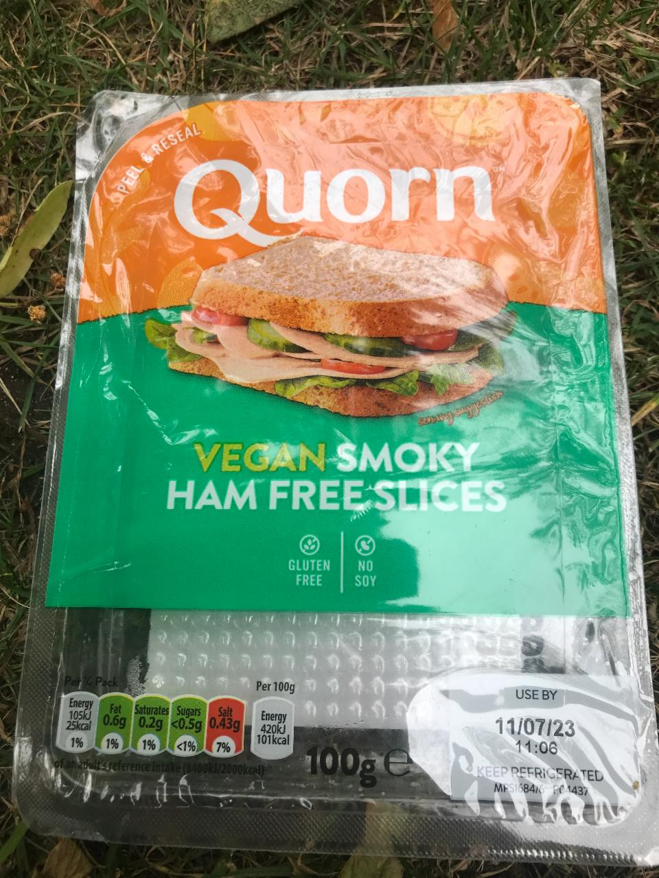 Fotografie - Vegan Smoky Ham Free Slices Quorn