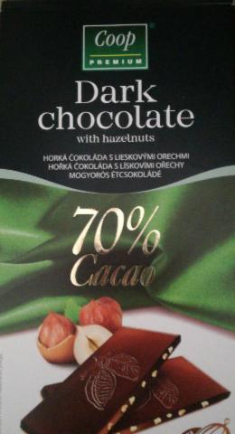 Fotografie - Dark chocolate with hazelnuts 70% cacao hořká čokoláda s lískovými ořechy Coop premium