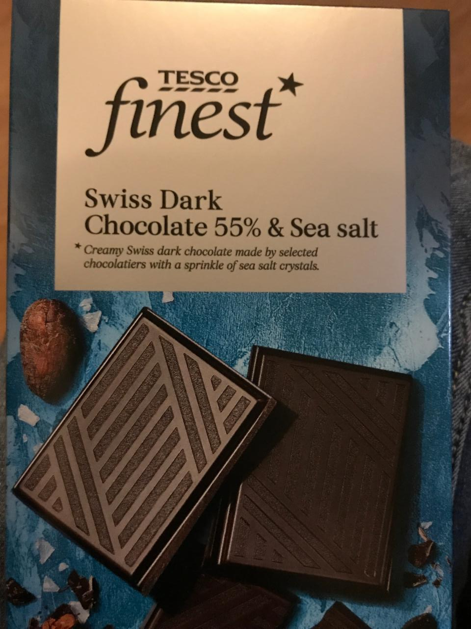 Fotografie - Swiss Dark Chocolate 55% & Sea Salt Tesco Finest