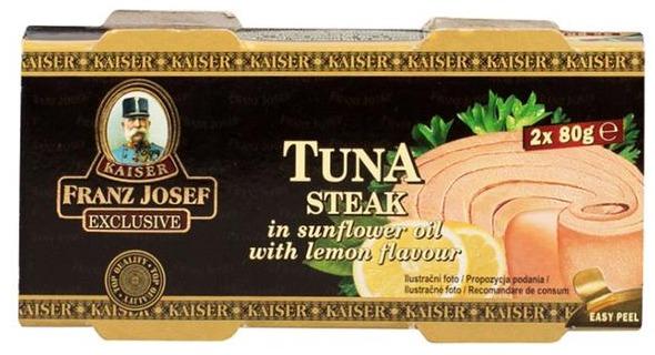 Fotografie - Tuna steak in sunflower oil with lemon flavour (tuňák steak ve slunečnicovém oleji s citronem) Kaiser Franz Josef