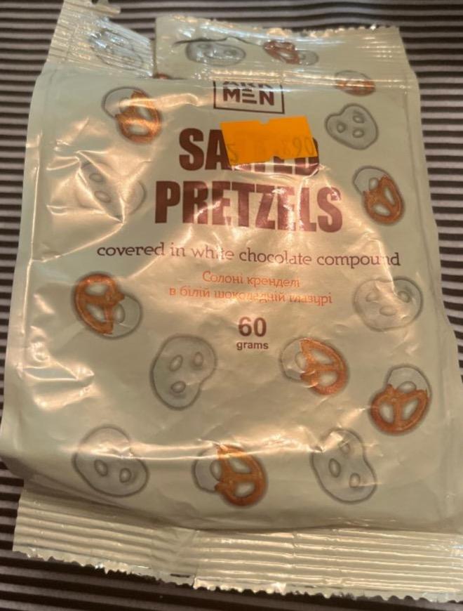 Fotografie - Salted pretzels white chocolate Arkmen