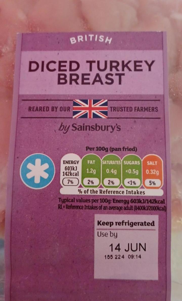 Fotografie - Diced turkey breast by Sainsbury's