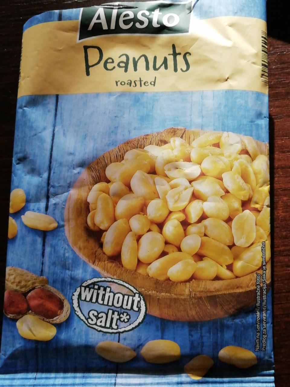 Fotografie - Peanuts roasted without salt Alesto