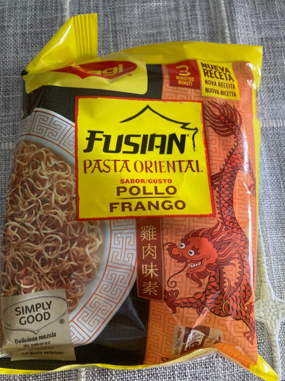 Fotografie - Fusian Pasta oriental sabor pollo Maggi