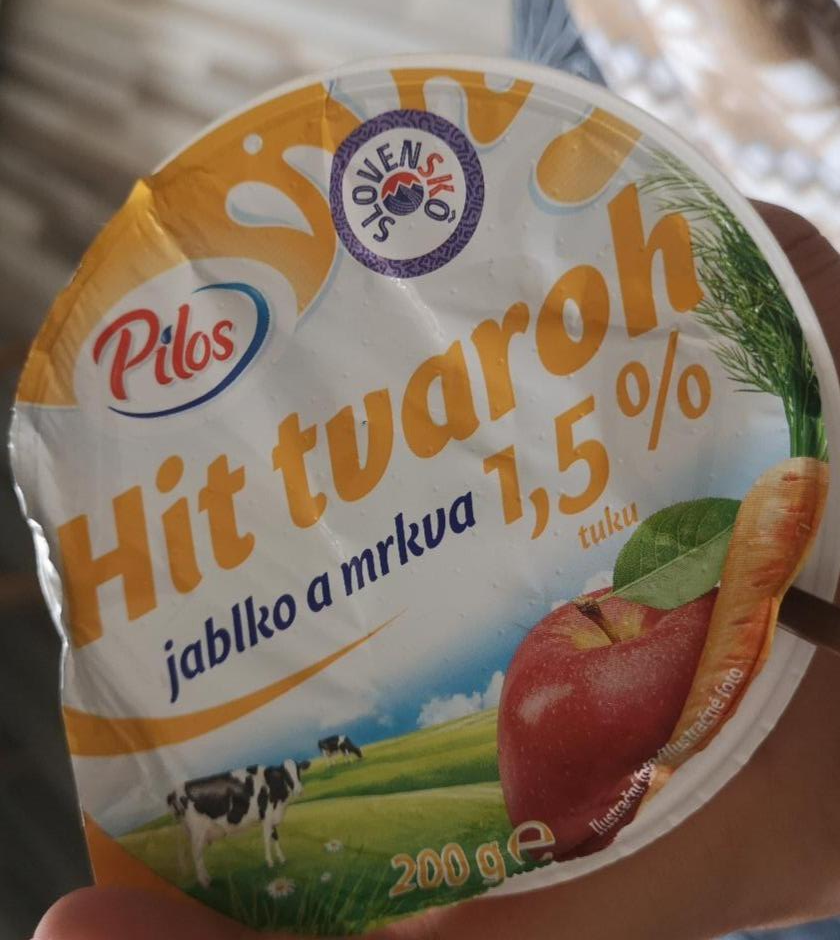 Fotografie - Hit tvaroh jablko a mrkev 1,5% tuku Pilos