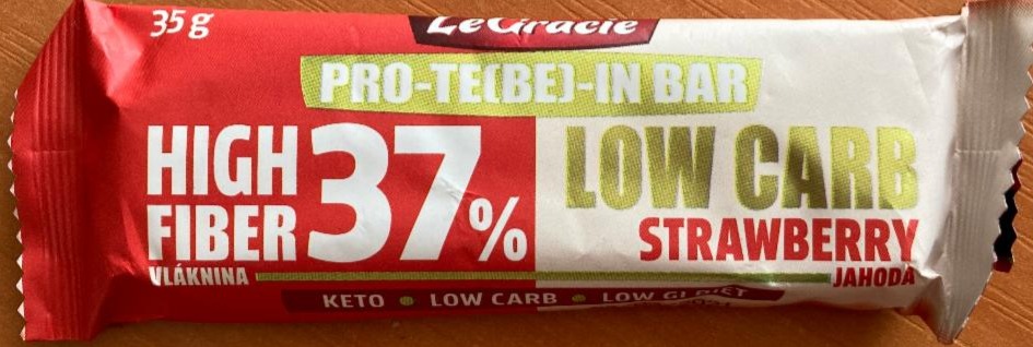 Fotografie - PRO-TE(BE)-IN BAR LOW CARB strawberry LeGracie