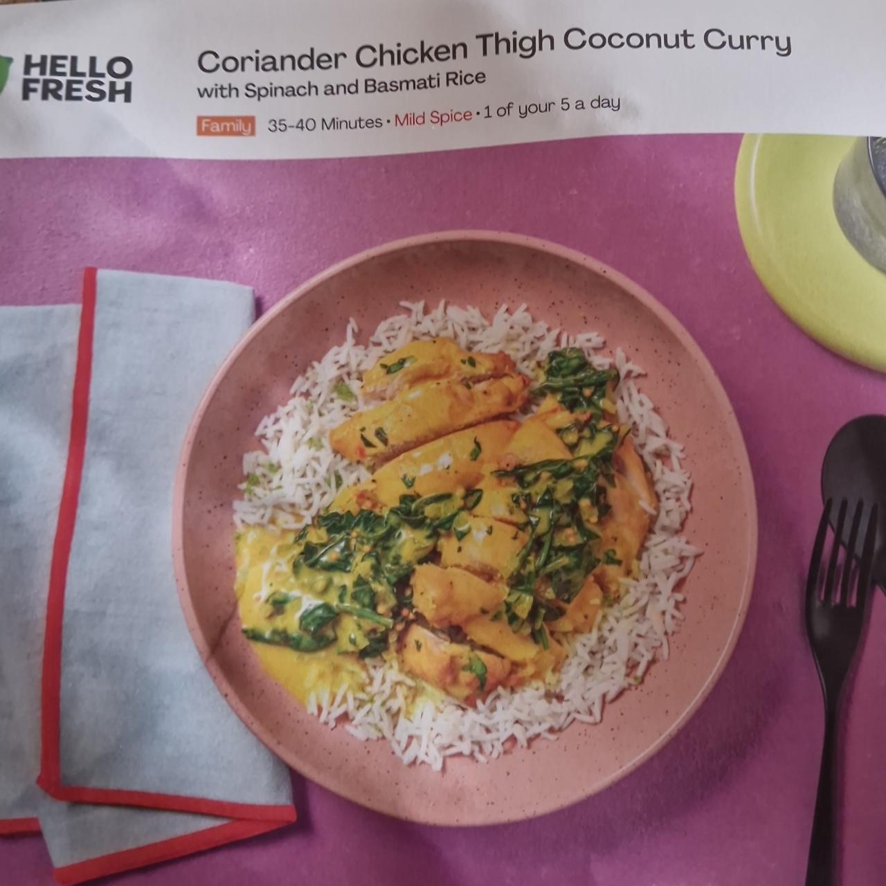 Fotografie - Coriander Chicken Thigh Coconut Curry with Spinach and Basmati Rice Hello Fresh