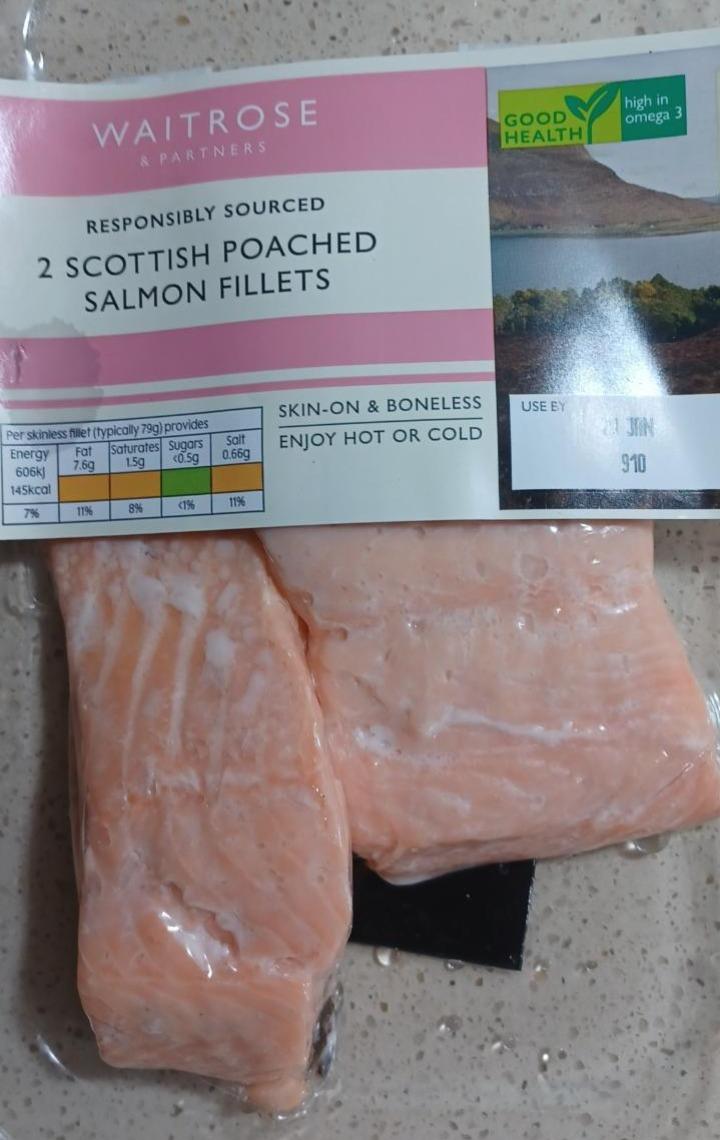 Fotografie - 2 Scottish Poached Salmon Fillets Waitrose